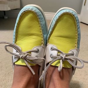 Sperry size 6.5 women’s slip on shoes